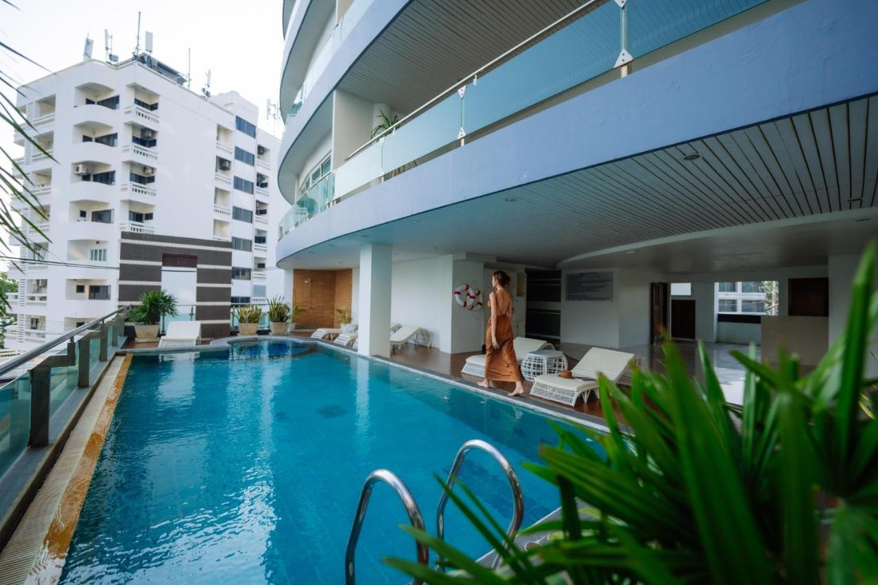 Royal Beach View Pattaya Exterior photo